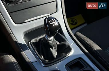 Седан Ford Mondeo 2012 в 