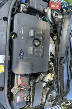 Универсал Ford Mondeo 2003 в 