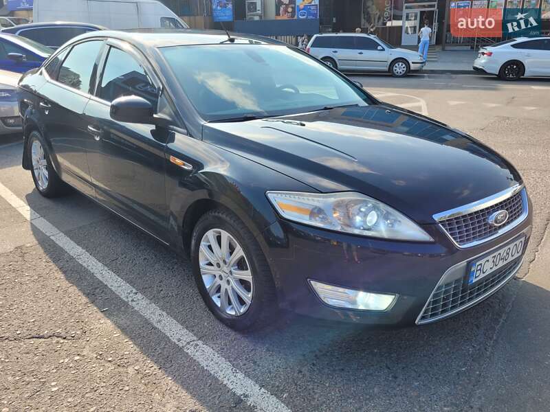 Седан Ford Mondeo 2010 в Львове