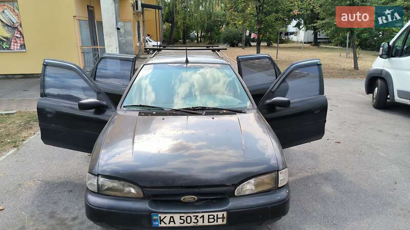 Универсал Ford Mondeo 1994 в Киеве