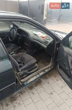 Седан Ford Mondeo 1996 в 