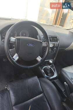Универсал Ford Mondeo 2001 в Берёзовке