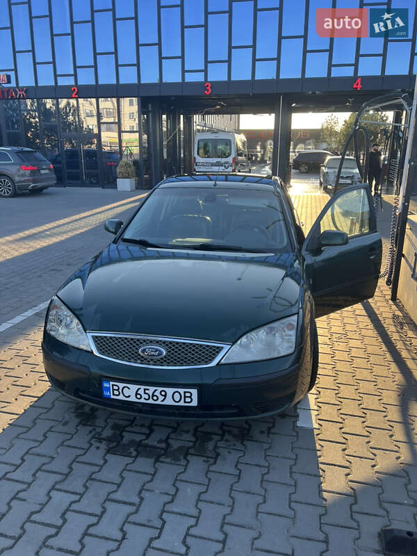 Седан Ford Mondeo 2005 в 