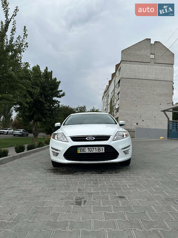 Лифтбек Ford Mondeo 2013 в Николаеве