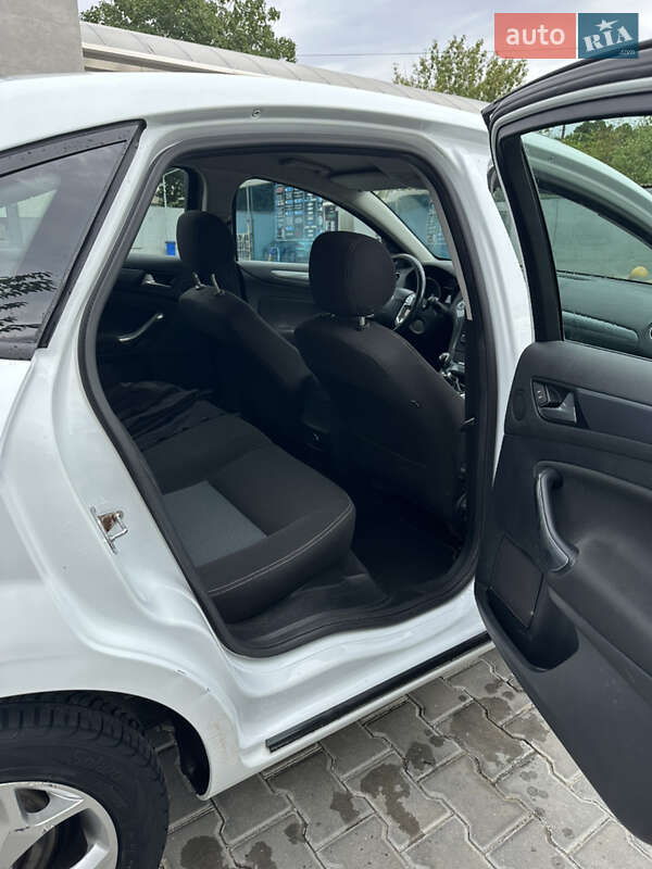 Лифтбек Ford Mondeo 2013 в Николаеве