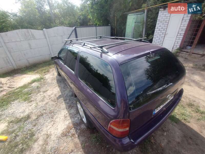 Универсал Ford Mondeo 1996 в Мерефа