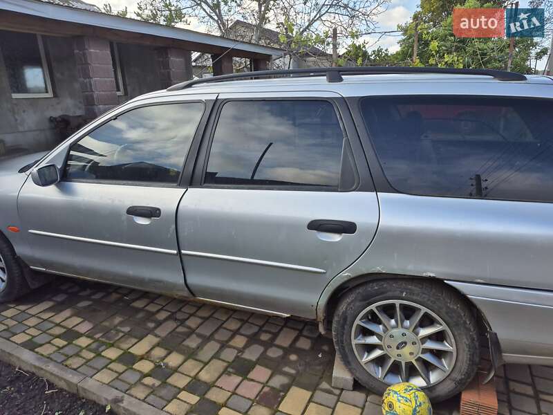 Універсал Ford Mondeo 2000 в Миколаєві