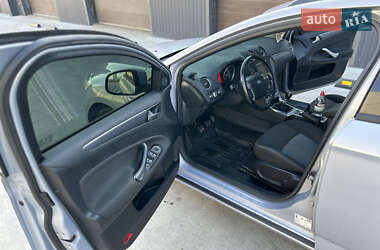 Универсал Ford Mondeo 2010 в 