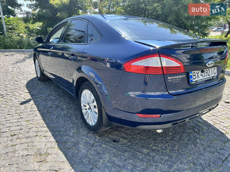 Лифтбек Ford Mondeo 2009 в Хмельницком