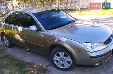 Седан Ford Mondeo 2002 в Чугуєві