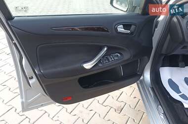 Седан Ford Mondeo 2009 в 