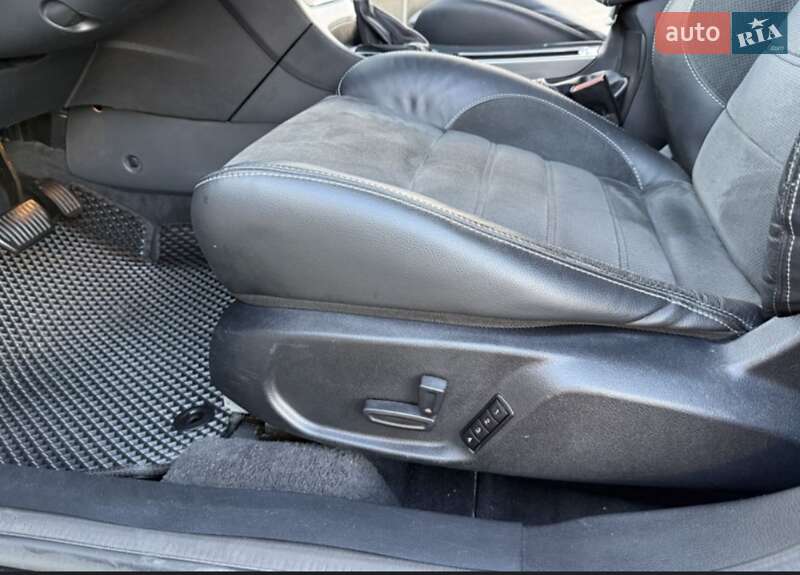 Седан Ford Mondeo 2011 в Житомирі