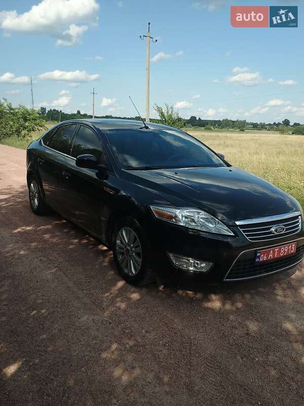 Лифтбек Ford Mondeo 2007 в Овруче фото Лифтбек Ford Mondeo 2007 в Овруче