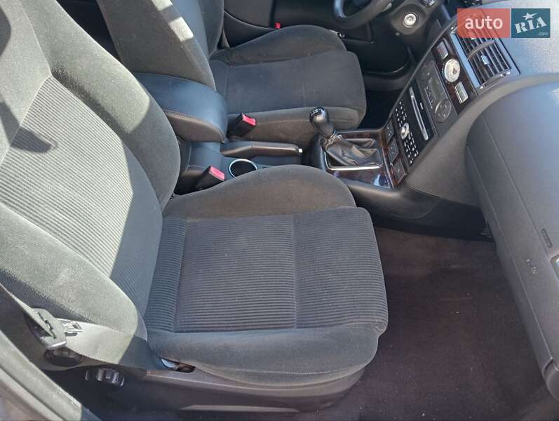 Универсал Ford Mondeo 2004 в Ровно фото 23 Универсал Ford Mondeo 2004 в Ровно