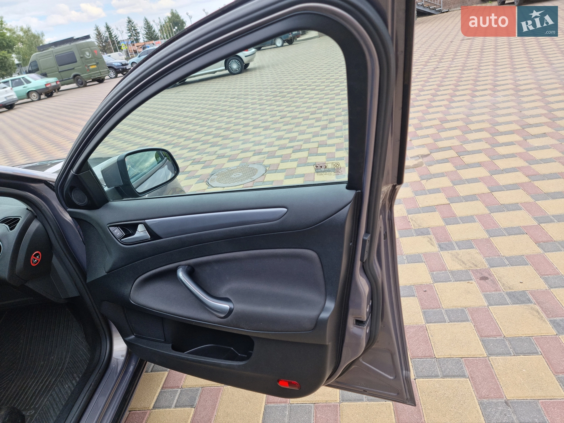 2013 Ford Mondeo - мініатюра 32