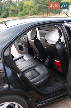 Лифтбек Ford Mondeo 2005 в 