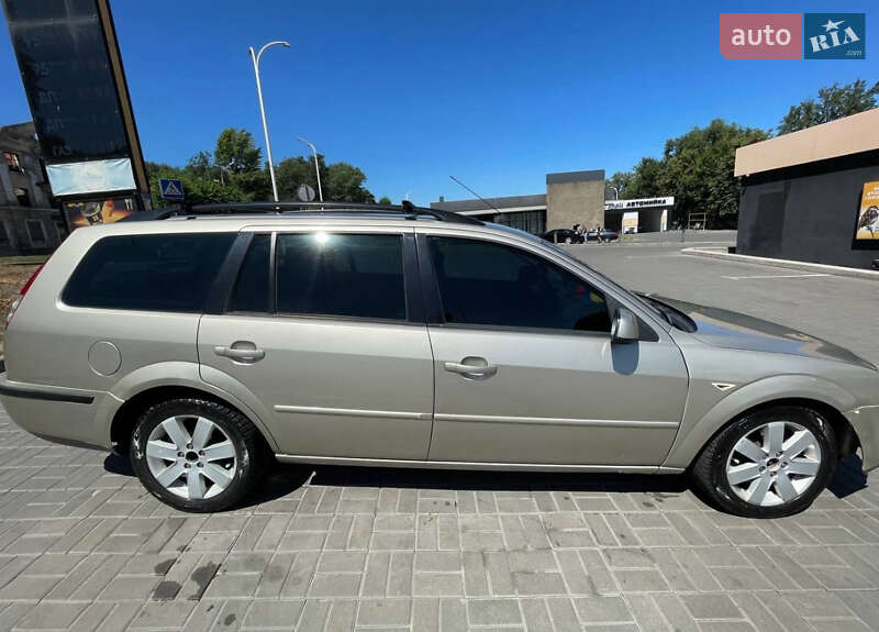 Універсал Ford Mondeo 2004 в Кам'янському