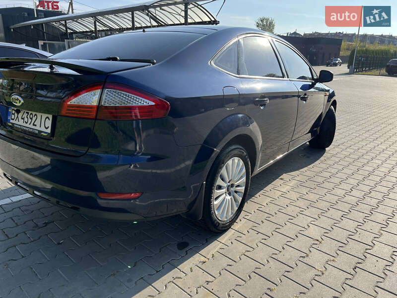 Лифтбек Ford Mondeo 2009 в Хмельницком