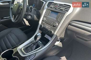 Лифтбек Ford Mondeo 2017 в 