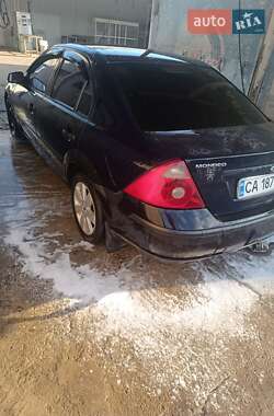 Седан Ford Mondeo 2004 в 