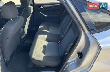Седан Ford Mondeo 2012 в 