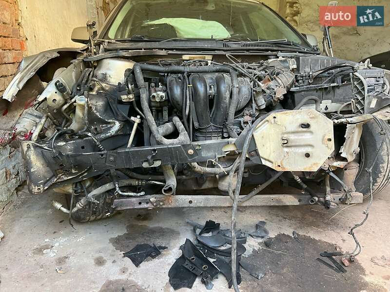 Седан Ford Mondeo 2005 в Конотопе