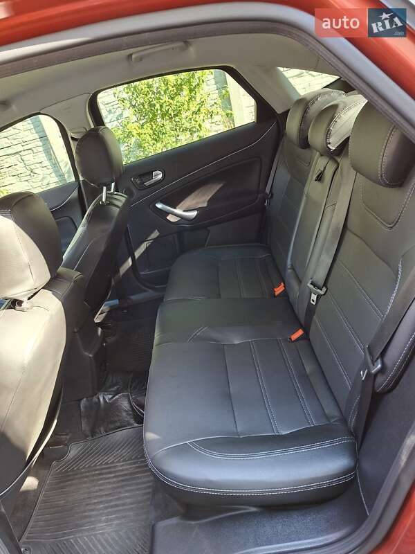 Лифтбек Ford Mondeo 2007 в Кременчуге