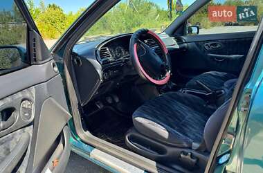 Седан Ford Mondeo 1996 в 