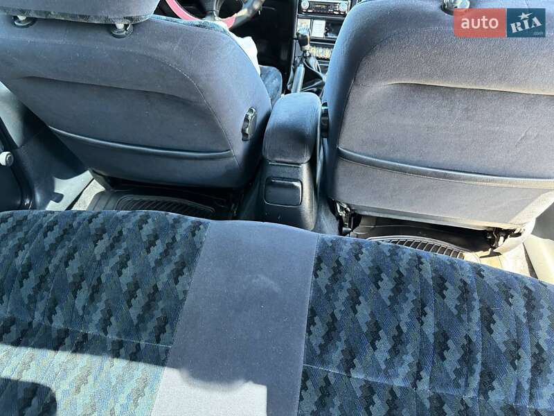 Седан Ford Mondeo 1996 в Хмельницком