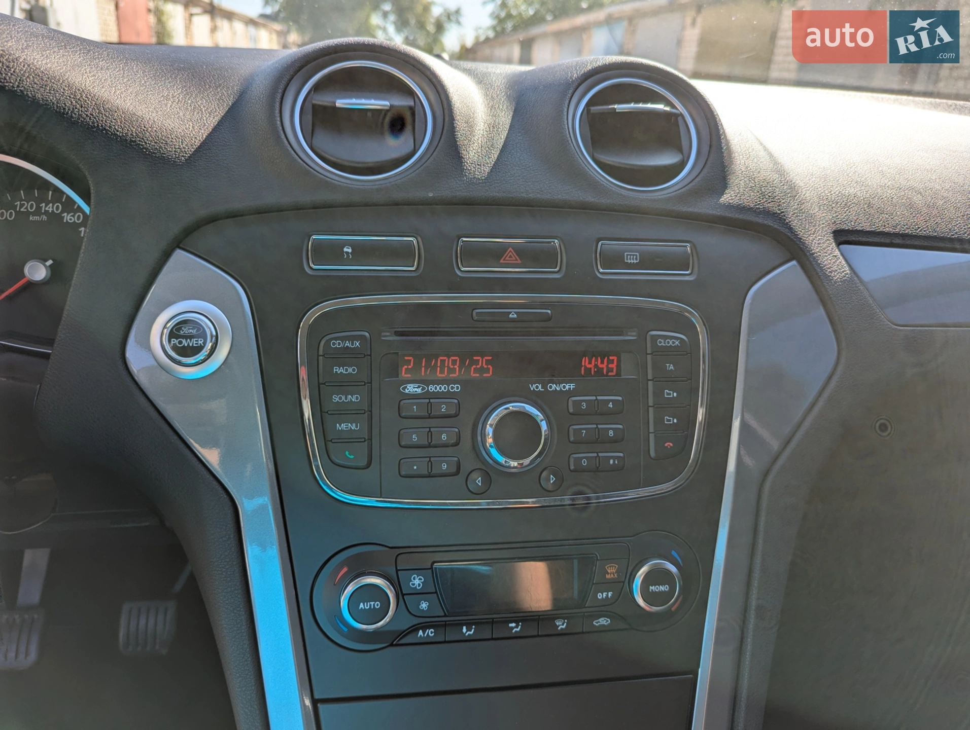 2013 Ford Mondeo - мініатюра 19