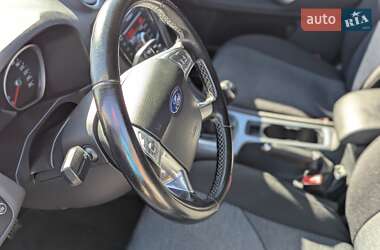 Лифтбек Ford Mondeo 2013 в 