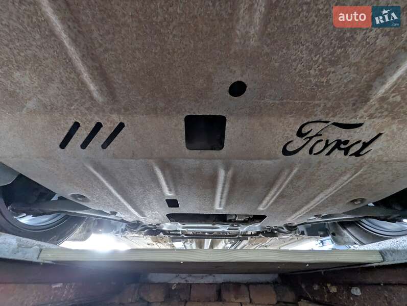 Лифтбек Ford Mondeo 2013 в Южноукраинске