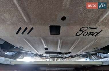 Лифтбек Ford Mondeo 2013 в 