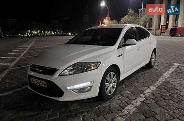 Лифтбек Ford Mondeo 2013 в Харькове
