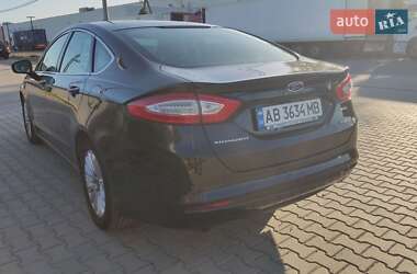 Седан Ford Mondeo 2016 в 