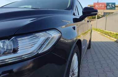 Седан Ford Mondeo 2016 в 