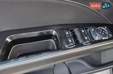 Седан Ford Mondeo 2016 в 