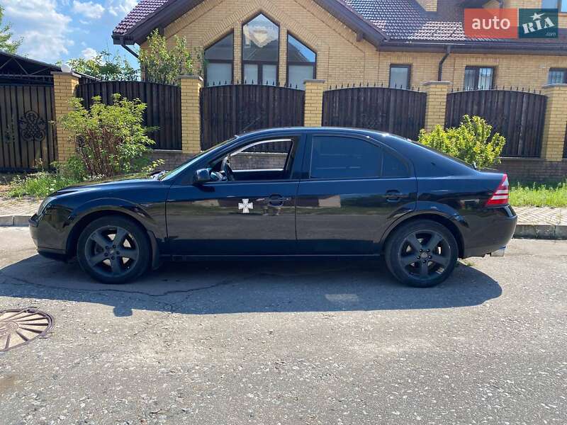 Лифтбек Ford Mondeo 2004 в Киеве фото 2 Лифтбек Ford Mondeo 2004 в Киеве