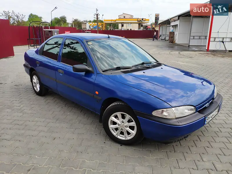 Ford Mondeo 1994 VIN WF0FXXGBBFRL77045 фото оголошення 4 з 47