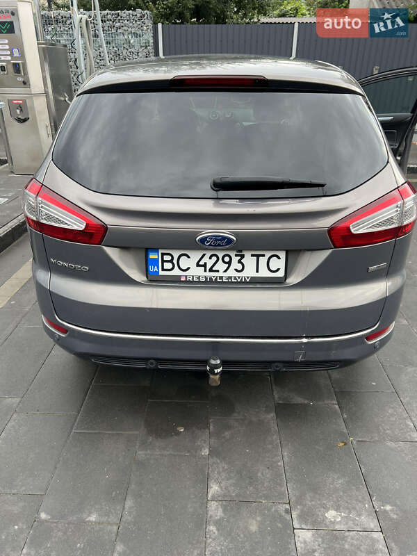 Универсал Ford Mondeo 2013 в Самборе