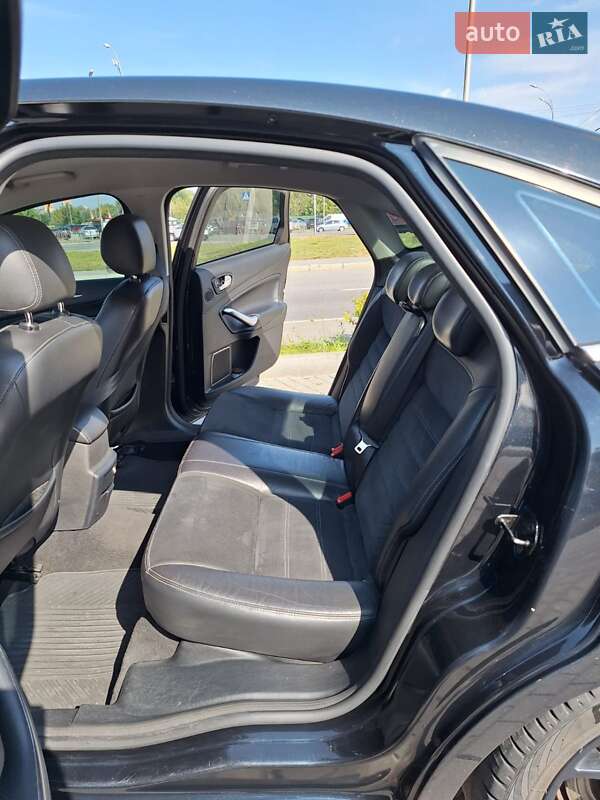 Седан Ford Mondeo 2010 в Києві