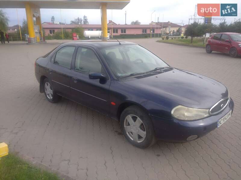 Ford Mondeo 1999
