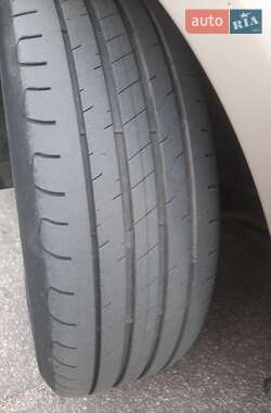 Лифтбек Ford Mondeo 2001 в 