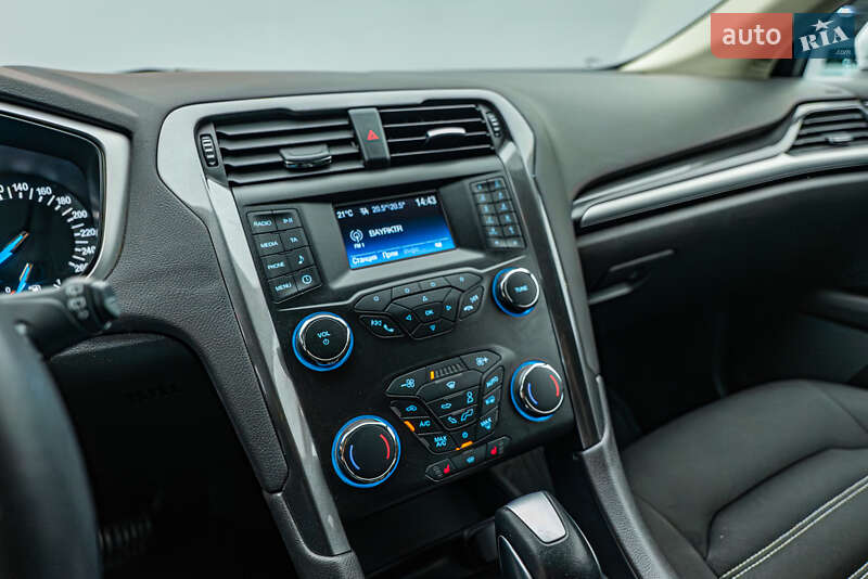 Лифтбек Ford Mondeo 2019 в Киеве