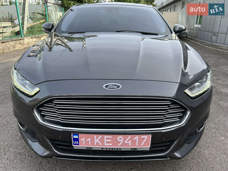 Седан Ford Mondeo 2016 в Луцке