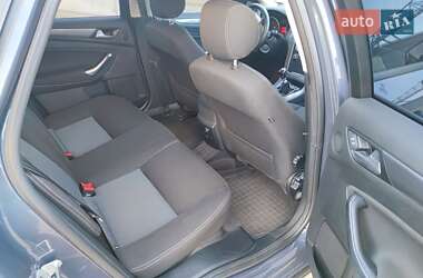 Лифтбек Ford Mondeo 2013 в 