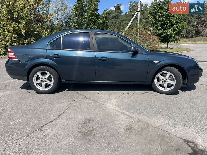 Седан Ford Mondeo 2005 в Горишних Плавнях