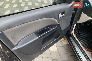 Седан Ford Mondeo 2002 в 