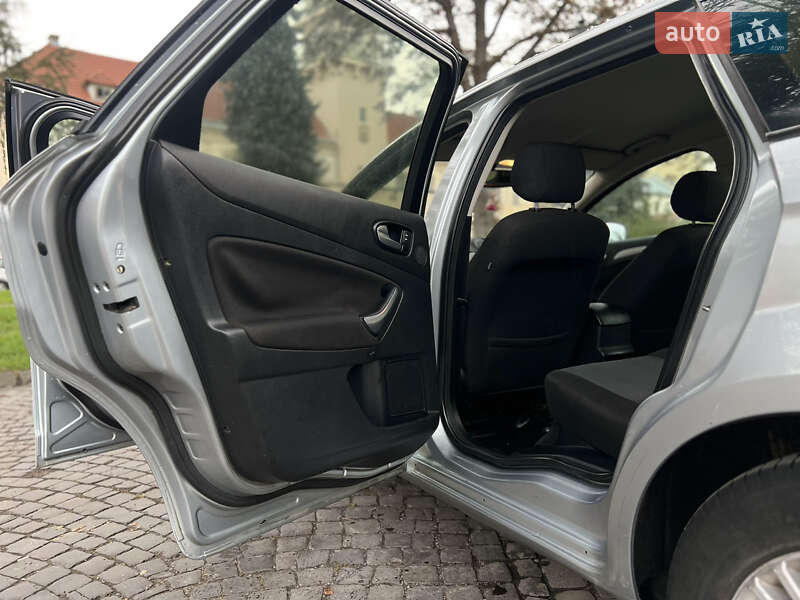 Универсал Ford Mondeo 2008 в Жовкве