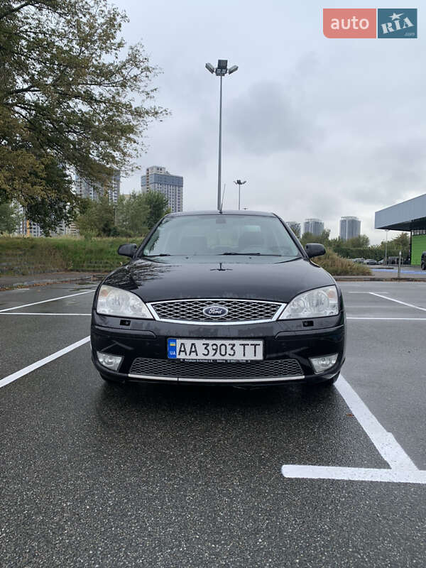 Седан Ford Mondeo 2005 в Києві